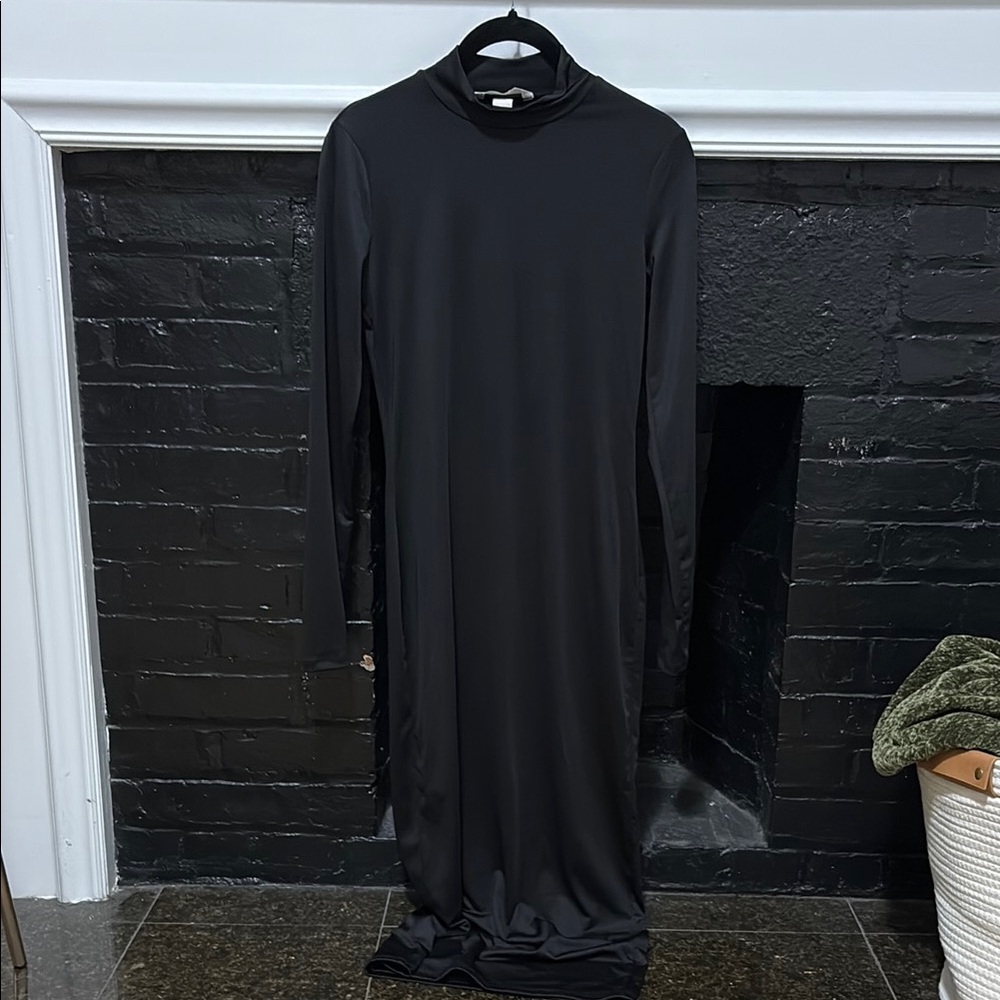 H&M Long Sleeve Black Dress